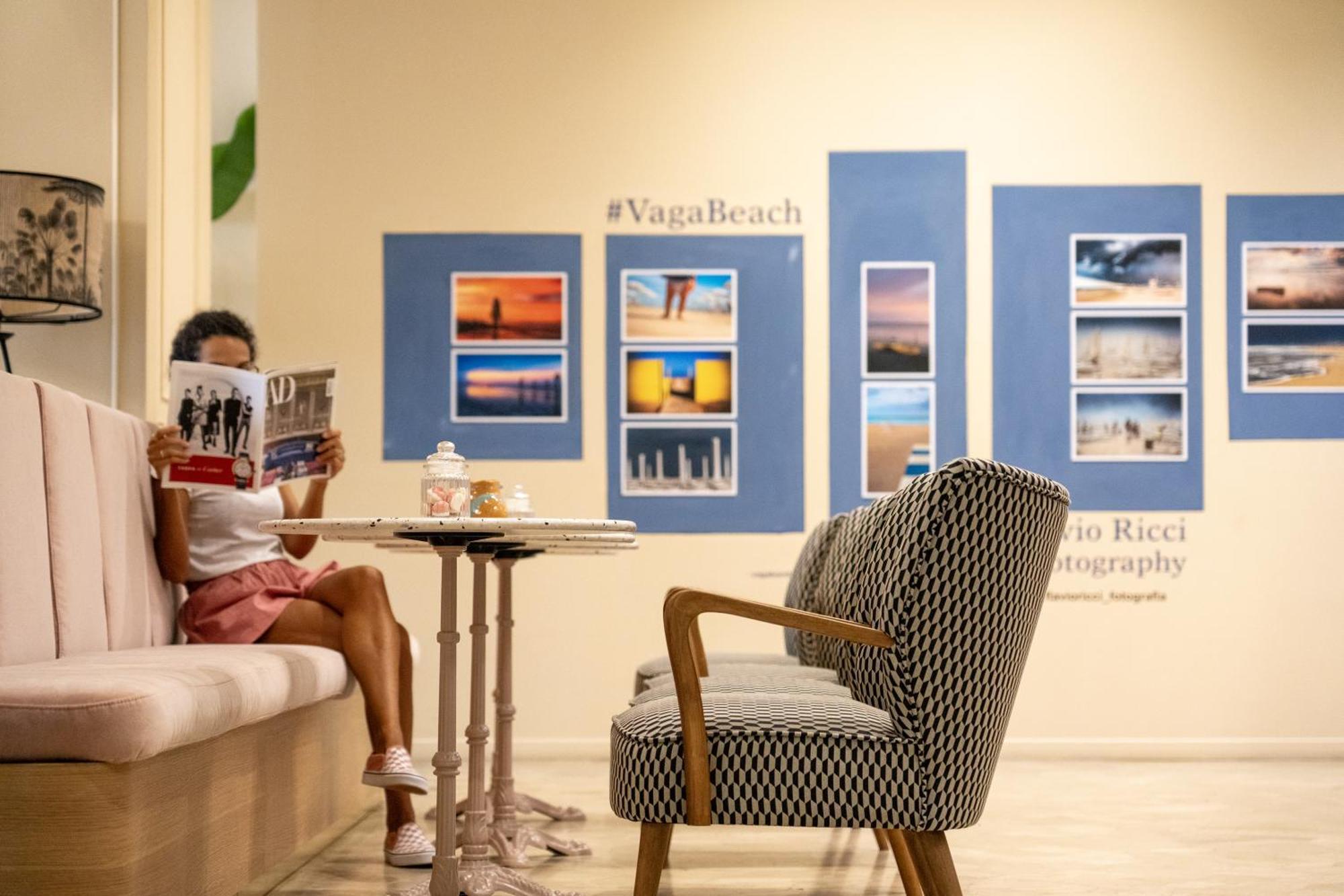 Hotel Vagabond ริชโชเน ภายนอก รูปภาพ