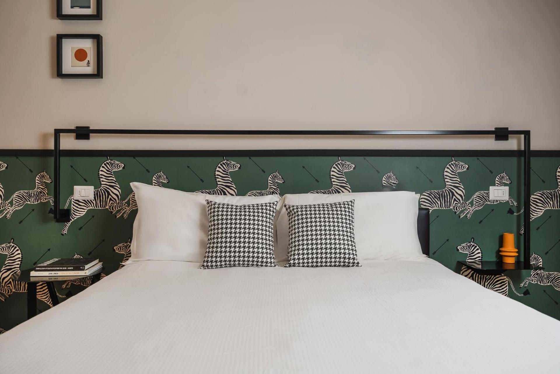 Hotel Vagabond ริชโชเน ภายนอก รูปภาพ