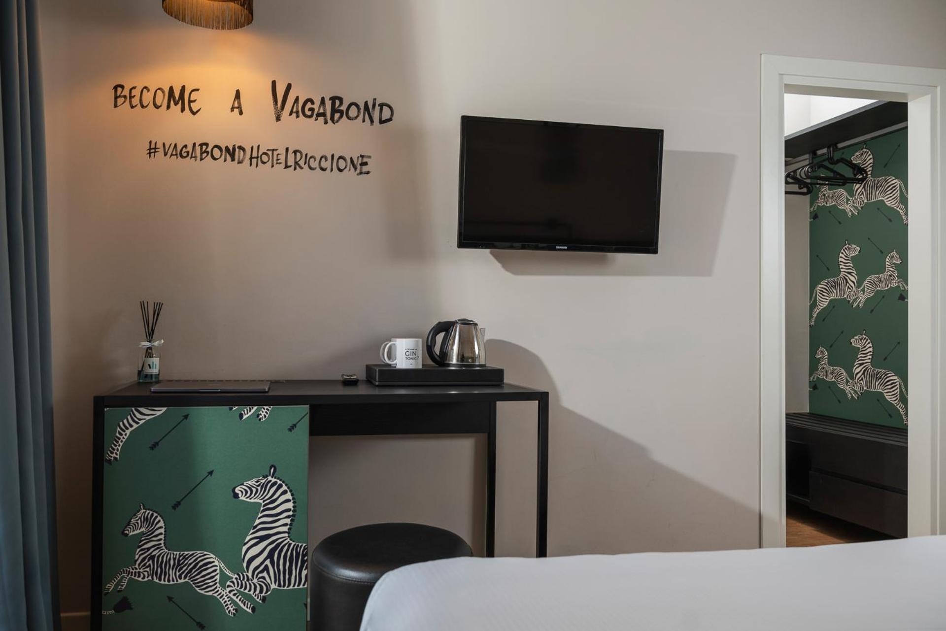 Hotel Vagabond ริชโชเน ภายนอก รูปภาพ