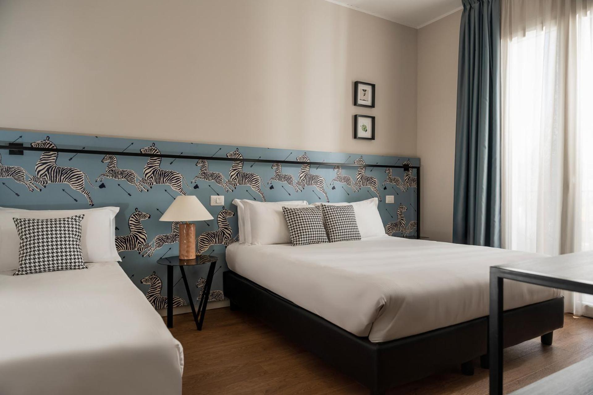 Hotel Vagabond ริชโชเน ภายนอก รูปภาพ