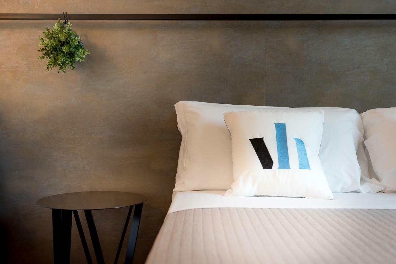 Hotel Vagabond ริชโชเน ภายนอก รูปภาพ